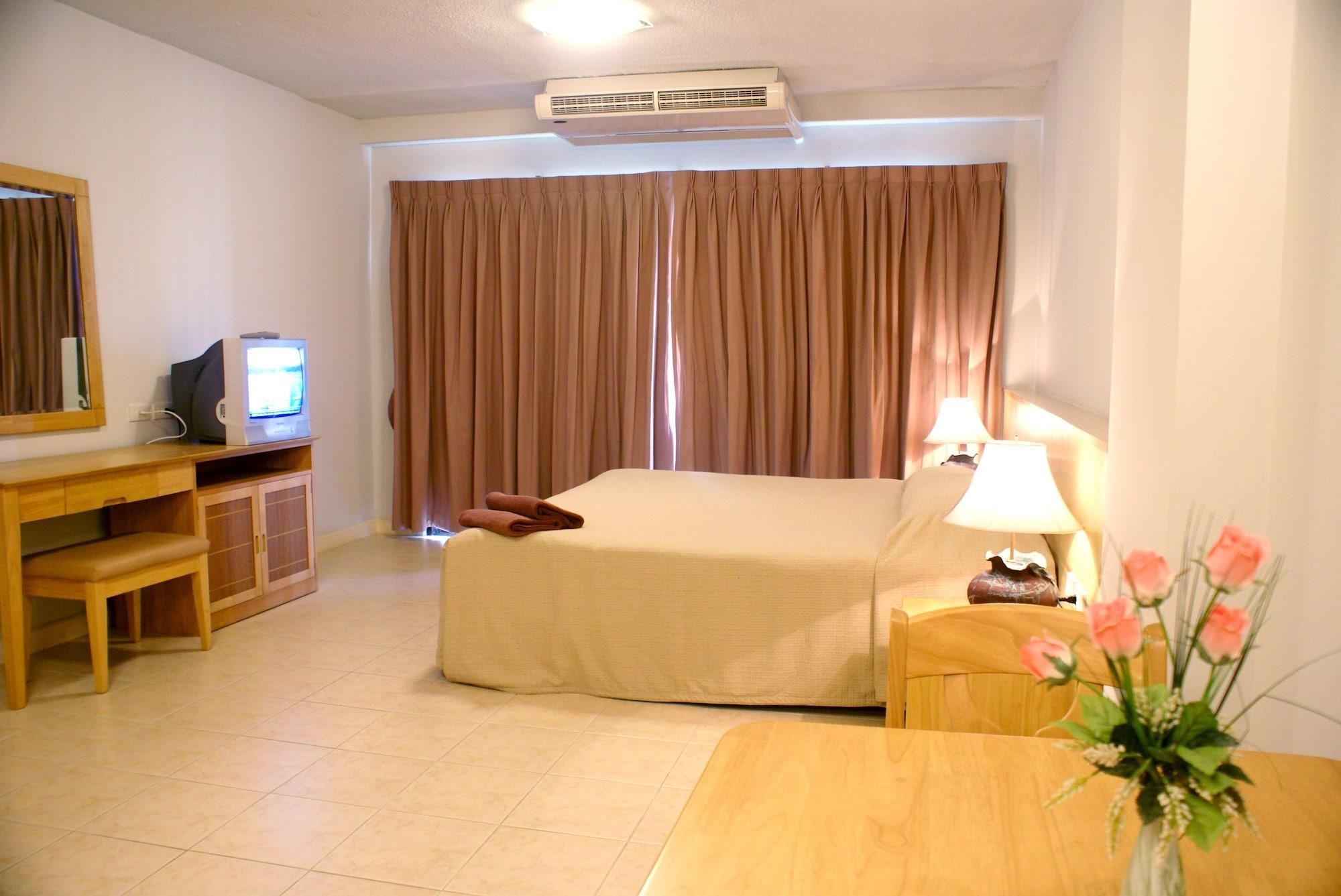 โรงแรมไดมอนด์ซิตี้เพลส Pattaya ภายนอก รูปภาพ
